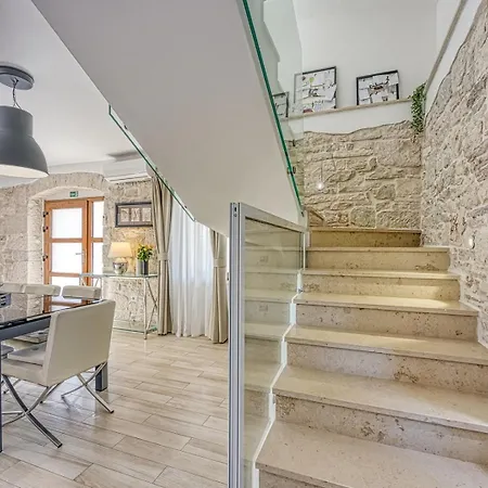 Gambin Villa